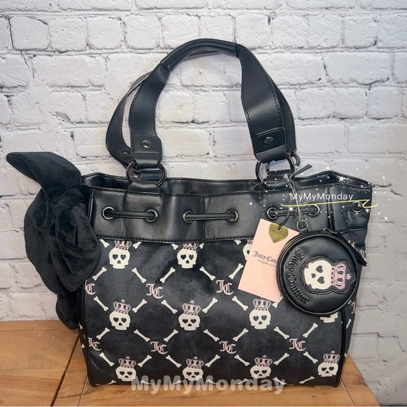 Juicy Couture Black Skulls Haunted Daydreamer Tote Bag - Picture 1 of 7